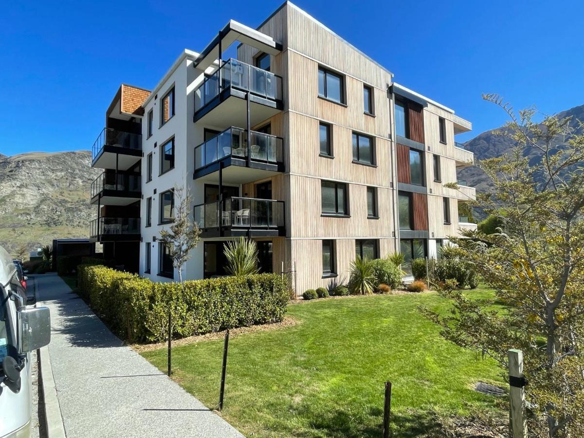 Garden Apartment Куийнстаун Екстериор снимка